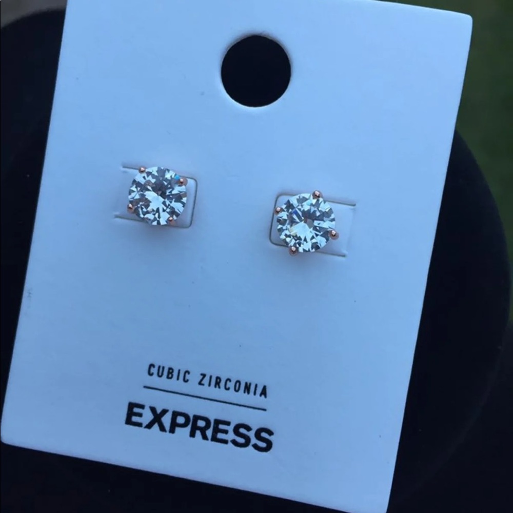 💍 Stud Diamonds Earrings by Express 💍